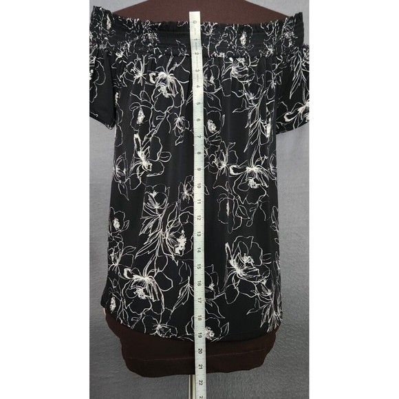WHITE HOUSE BLACK MARKET SZ S OFF THE‎ SHOULDER TOP BLOUSE FLORAL PRINT - Picture 3 of 9